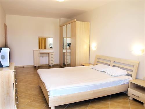 Golden Dreams - 1 BEDROOM APARTMENT A3 - 211016