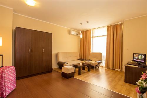 Laguna Park - STUDIO - 188318