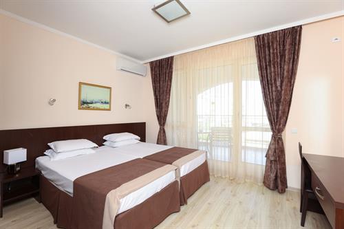 Rome Palace Deluxe - 1 BEDROOM APARTMENT A3 - 189377