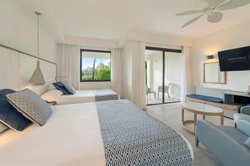 Catalonia Bavaro Beach, Golf& Casino Resort - PRIVILEGED DELUXE JUNIOR SUITE - 101813