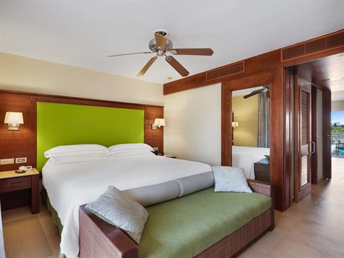 Club Family At Barcelo Bavaro Palace - FAMILY - 122617