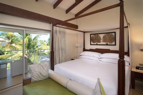 Club Family At Barcelo Bavaro Palace - FAMILY - 122618