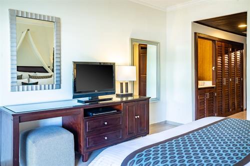 Hilton La Romana Family Resort - PREMIUM GARDEN VIEW KING BED - 208651