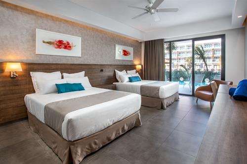 Serenade Punta Cana Beach & Spa Resort - Luxury Swim Out - 173153