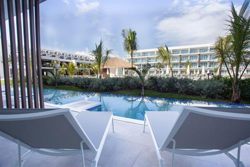 Serenade Punta Cana Beach & Spa Resort - Luxury Swim Out - 173156