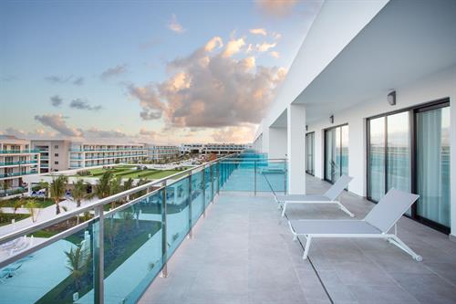Serenade Punta Cana Beach & Spa Resort - Premium Suite Preferred Club - 173146