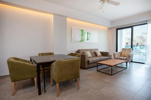 Serenade Punta Cana Beach & Spa Resort - Premium Suite Preferred Club - 173147