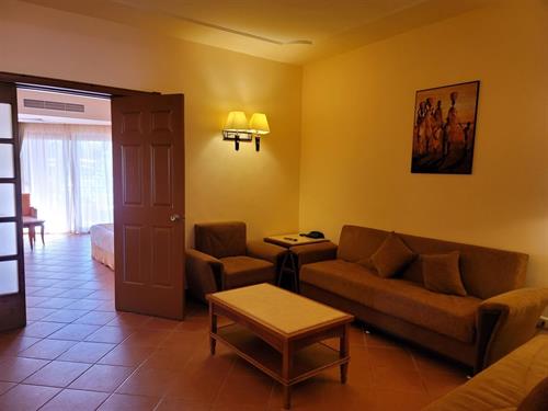 Charmillion Gardens Aqua Park - FAMILY SUITE - 214265