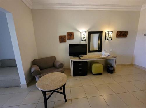 Coral Sea Holiday Resort - JACUZZI SUITE - 231286