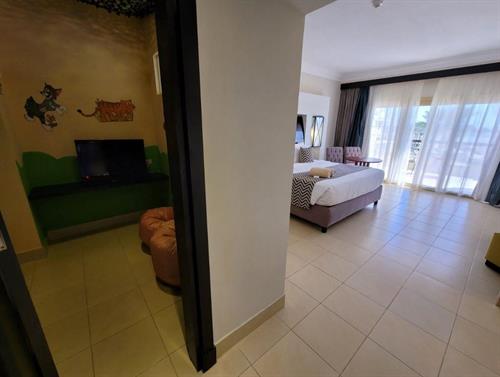 Coral Sea Holiday Resort - Kids Den Room - 231294