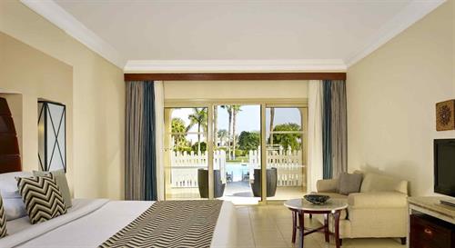 Coral Sea Holiday Resort - SWIM UP ROOM - 231289