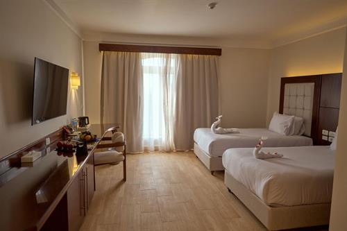 Diamond Beach by Pearl Resorts - Deluxe Connected Suite Front Sea View - 237123