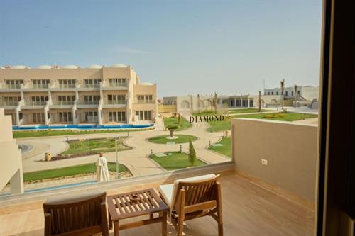 Diamond Beach by Pearl Resorts - Deluxe Connected Suite Pool View - 237154