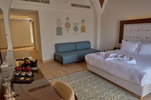 Diamond Beach by Pearl Resorts - Swim Up Connected Suite - 237142