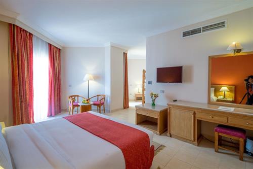 Hawaii Riviera Resort & Aqua Park (Ex. Festival Riviera Resort) - Family Room - 212448