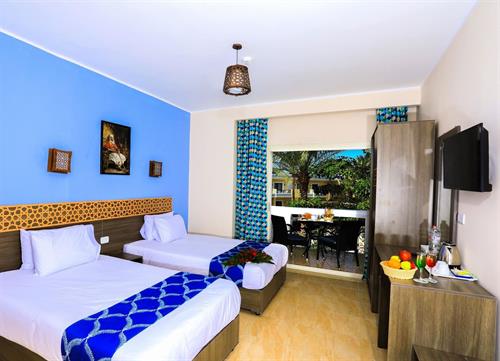 Mirage Bay Resort & Aqua Park (Ex. Lillyland Beach Club) - Family Room - 202841