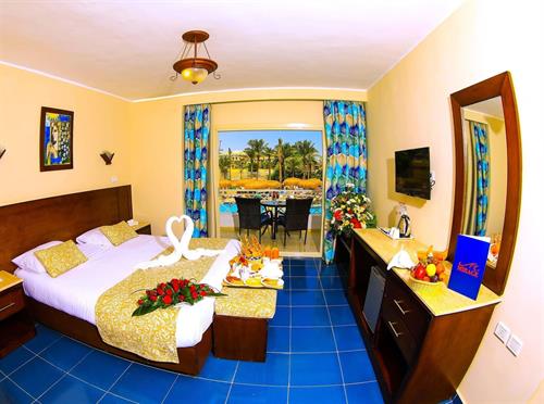 Mirage Bay Resort & Aqua Park (Ex. Lillyland Beach Club) - STANDARD POOL VIEW ROOM - 202846