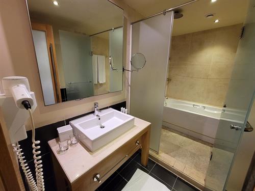 Movenpick Waterpark Resort & Spa Soma Bay - Deluxe Suite Pool or Sea View - 241985