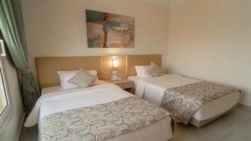 Palm Beach Resort - Family Room - 218348