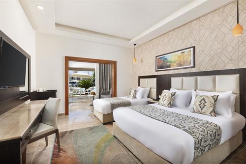 Pickalbatros Aqua Blu Resort Sharm El Sheikh - FAMILY ROOM SLIDING DOOR GARDEN VIEW - 186084