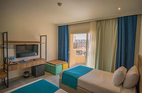 Pyramisa Sahl Hashesh Resort - Deluxe Garden/Pool View Room - 242014