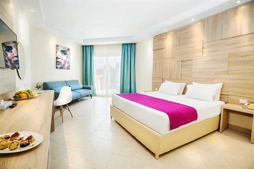 Pyramisa Sahl Hashesh Resort - Superior Pool/Side Sea View Room - 242021