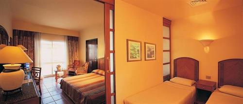 Reef Oasis Beach Resort Sharm El Sheikh - Family Room - 190211