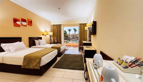 Regency Plaza Aqua Park & Spa - DELUXE DOUBLE ROOM - 238369