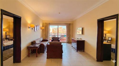 Regency Plaza Aqua Park & Spa - FAMILY SUITE - 238362