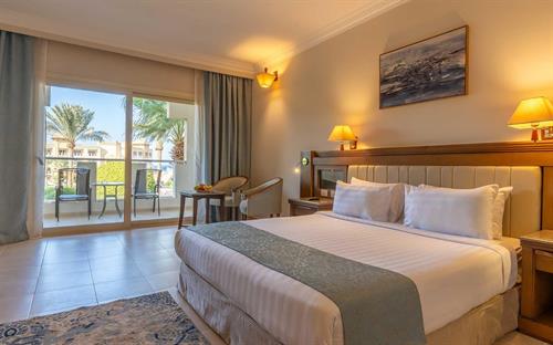 Serenity Makadi Beach - Club Deluxe Side Sea View Room - 204980