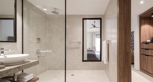 Serry Beach Resort - Deluxe Twin Sea View Room - 205487