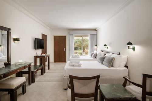 Sindbad Club - DELUXE FAMILY ROOM - 205011