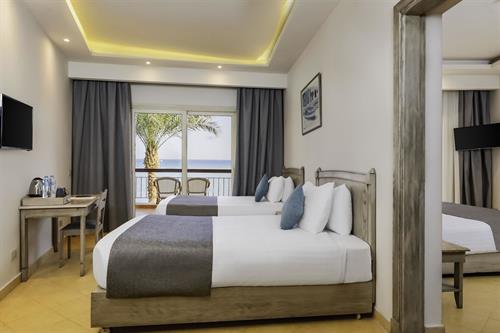 SUNRISE Alma Bay Resort - Mega Family Sea View / Beach Front Room - 189176