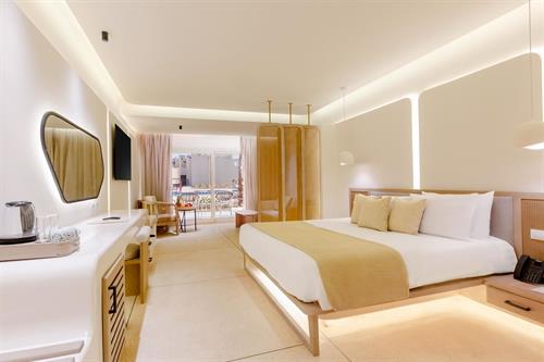 SUNRISE Anjum Resort - HONEYMOON SUITE - 186209