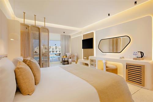 SUNRISE Anjum Resort - JUNIOR SUITE SWIM UP - 186219