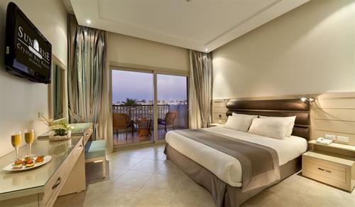 Sunrise Crystal Bay Resort - Junior Suite - 186977