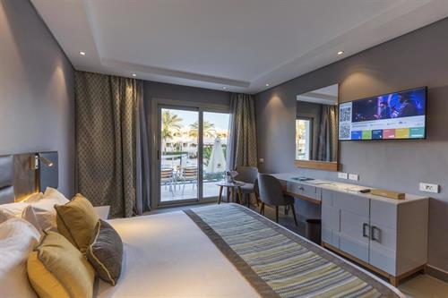 Sunrise Diamond Beach Resort Grand Select - FAMILY SUITE - 189206