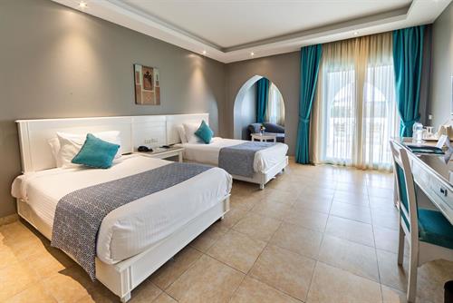 Sunrise Garden Beach Resort & Spa - SUPERIOR GARDEN \ POOL VIEW ROOM - 186939