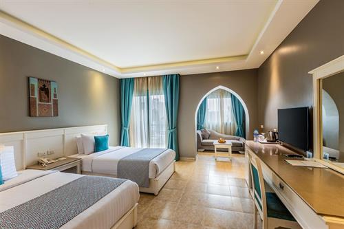 Sunrise Garden Beach Resort & Spa - SUPERIOR PARTIAL SEA VIEW ROOM - 186936