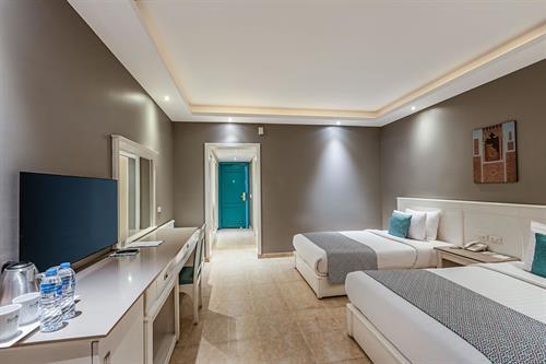 Sunrise Garden Beach Resort & Spa - SUPERIOR PARTIAL SEA VIEW ROOM - 186937