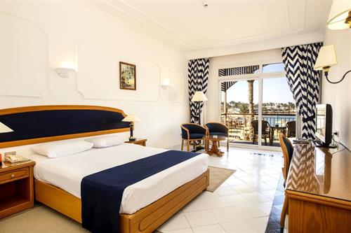 The Desert Rose Resort - Club Beach Front Room - 228668