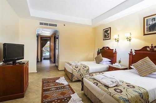 Titanic Palace Spa & Aqua Park Hurghada - FAMILY TWO BED ROOM - 200875