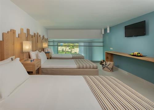 Arina Beach Hotel And Bungalows - Family Maisonette Apartment 5 bedded with Private Pool - 191233