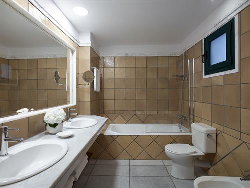 Creta Maris Beach Resort - CONNECTION FAMILY ROOM - 242746