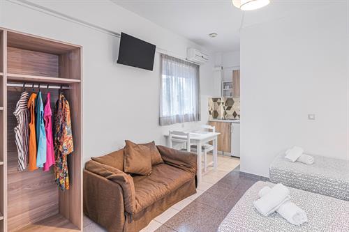 Happy Days Studios - Superior Triple Studio - 197691