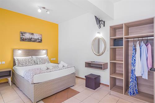 Happy Days Studios - Superior Triple Studio - 197694