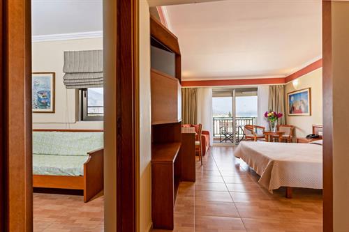 Hydramis Palace - Family Room - 198516