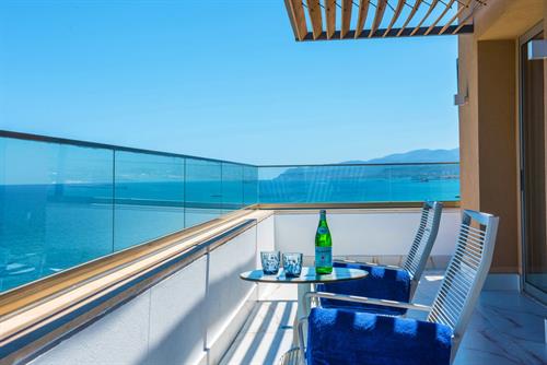 I-Resort Beach Hotel And Spa (ex. Aktia Lounge) - Gold Sky Suite With Panoramic Sea View - 198562