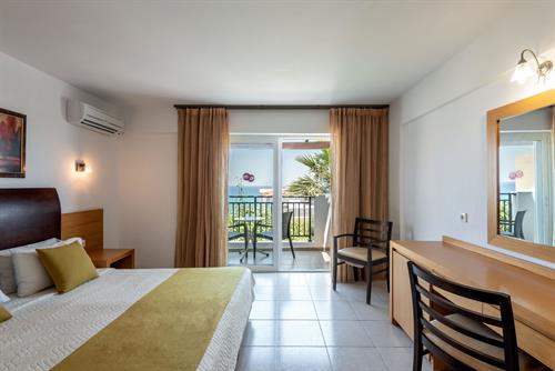 Mediterraneo - DOUBLE STANDARD - 200331