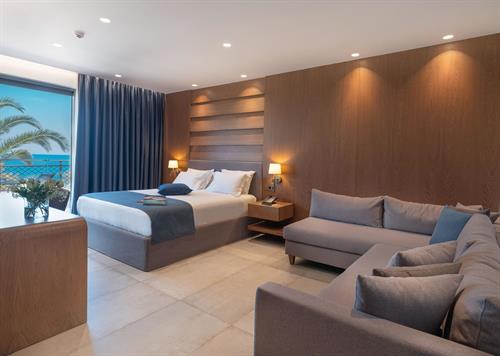 Nana Golden Beach - Luxury Family Room Open Plan Sea View - 201381